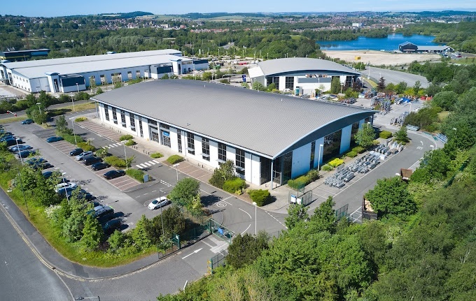 Manvers Way, Rotherham à louer Photo du bâtiment- Image 1 de 2