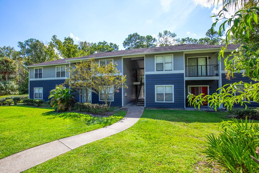 100 Powell Blvd, Daytona Beach, FL à vendre - Photo du bâtiment - Image 2 de 6