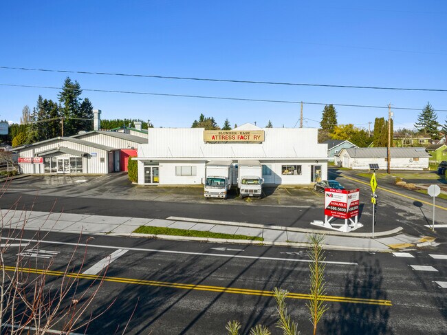 Plus de détails pour 1327 8th St, Marysville, WA - Flex à vendre