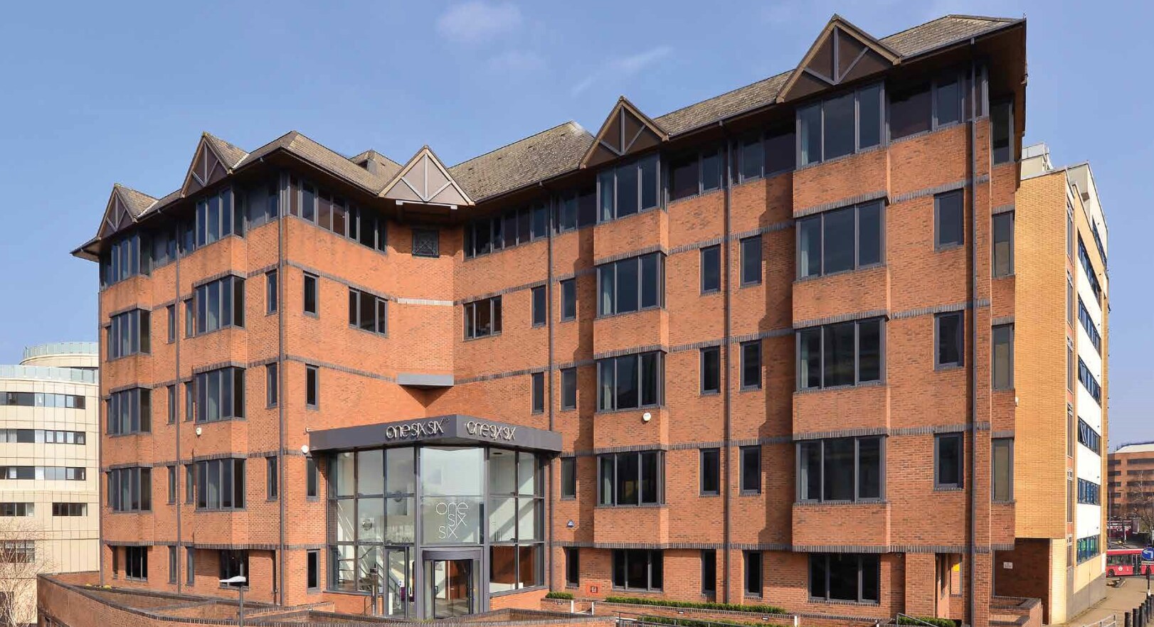 166 College Rd, Harrow for lease Primary Photo- Image 1 of 26