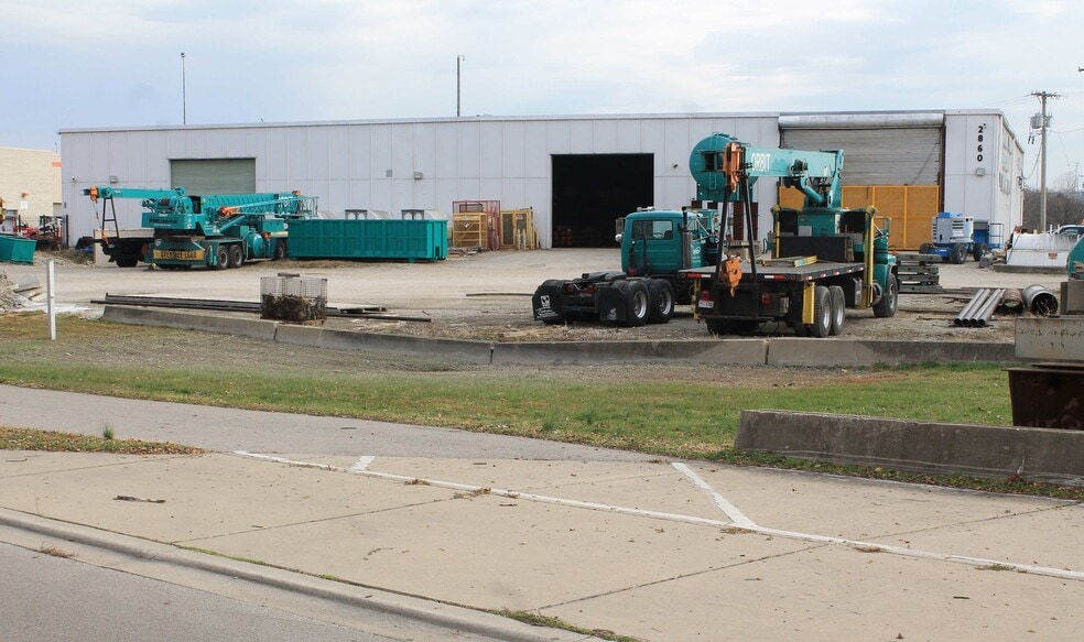 2860 E River Rd, Dayton, OH for sale - Building Photo - Image 1 of 2