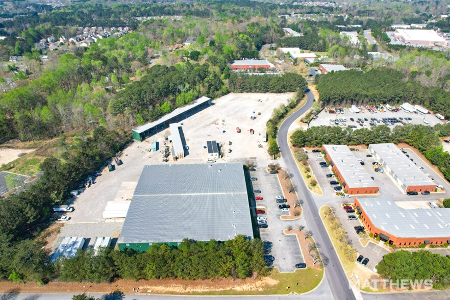 6025 Parkway North Dr, Cumming, GA for lease - Building Photo - Image 2 of 5