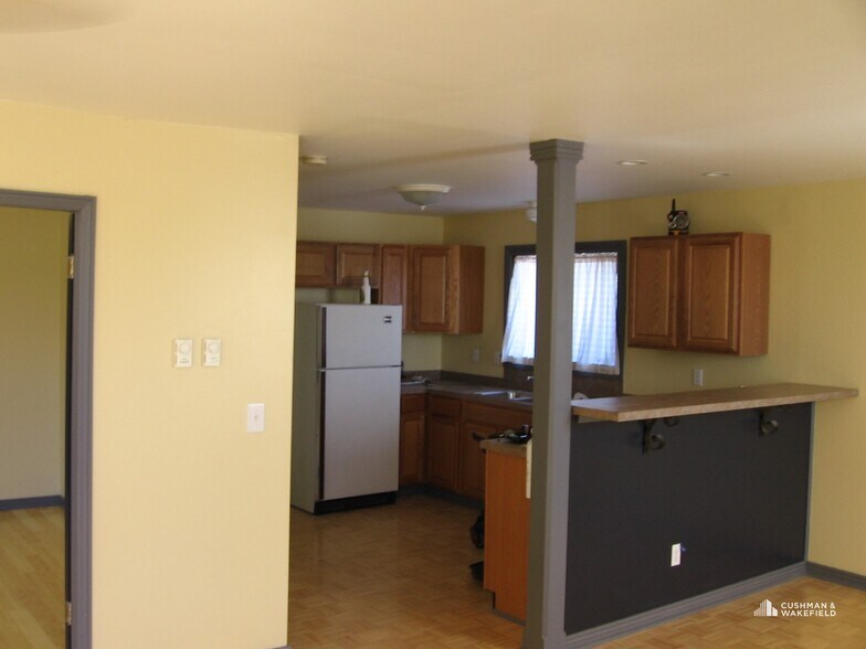 226 1st St, Ault, CO à louer - Photo du bâtiment - Image 2 de 12