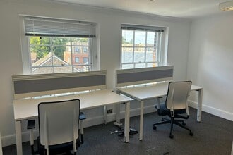 5 High Street, Windsor à louer Photo intérieure- Image 2 de 3