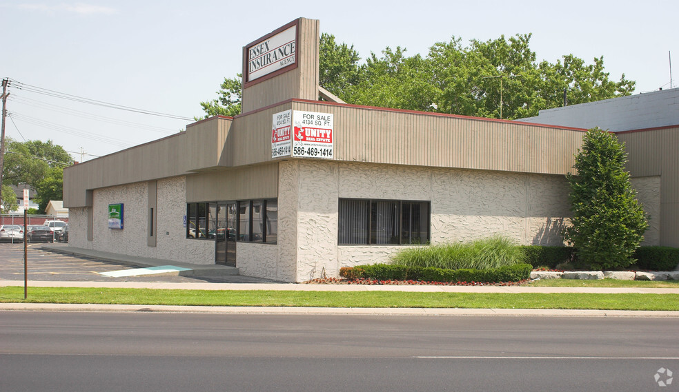 26600 Gratiot Ave, Roseville, MI for lease - Building Photo - Image 3 of 3