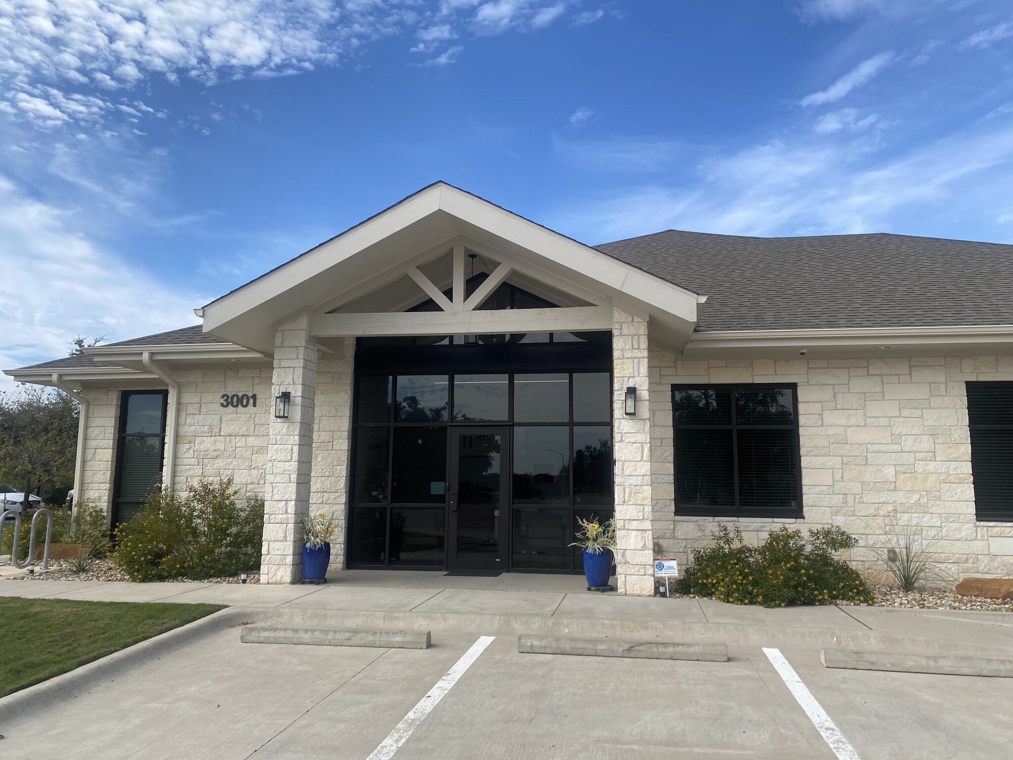 3001 Glacier Pass, Cedar Park, TX for lease Building Photo- Image 1 of 6