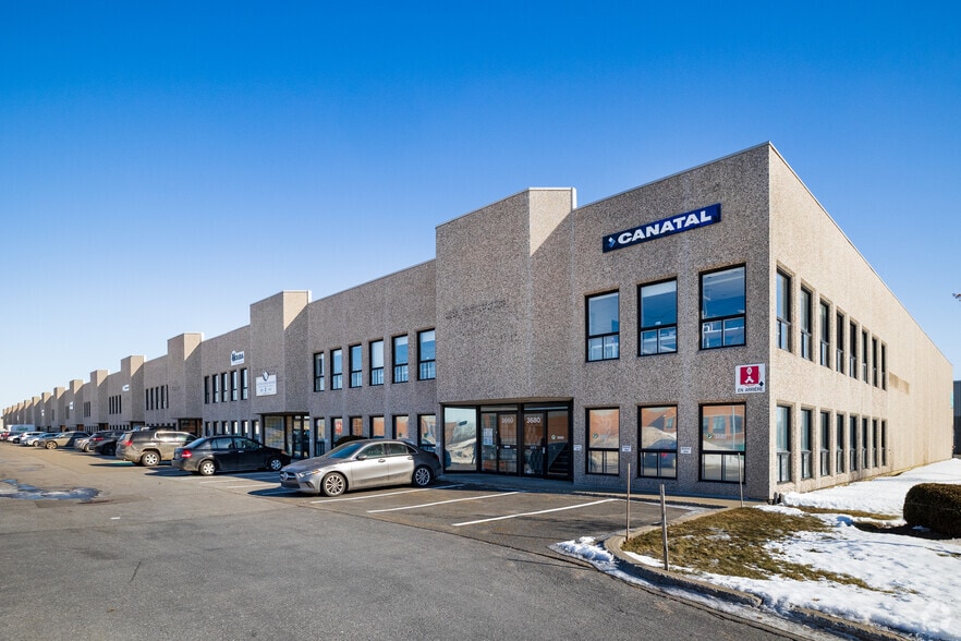 3580-3680 Boul Poirier, Montréal, QC for lease - Primary Photo - Image 1 of 4