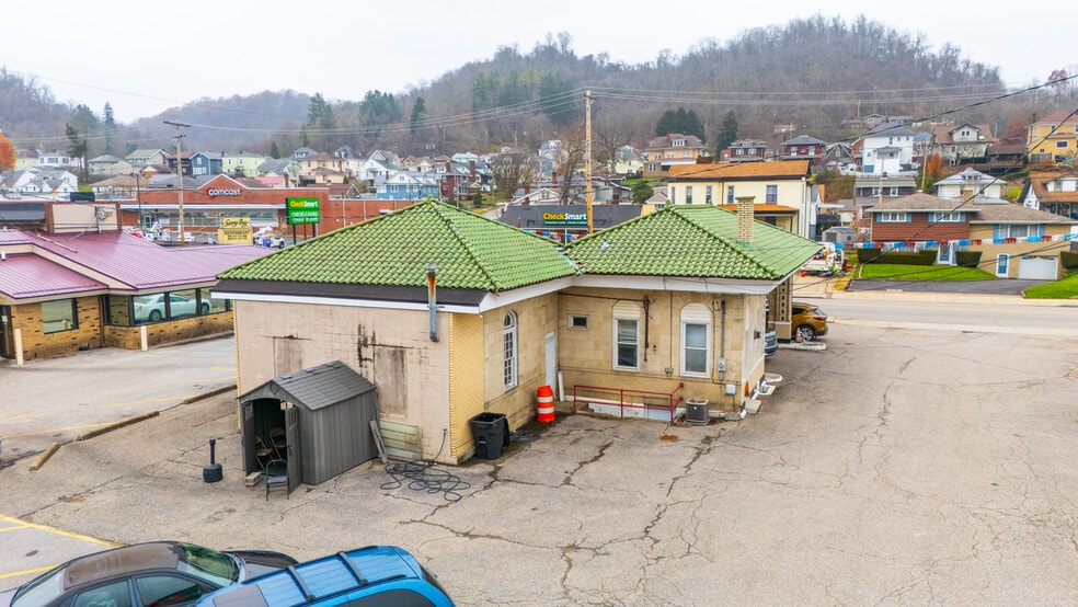 881 National Rd, Bridgeport, OH à vendre - Photo du bâtiment - Image 3 de 43