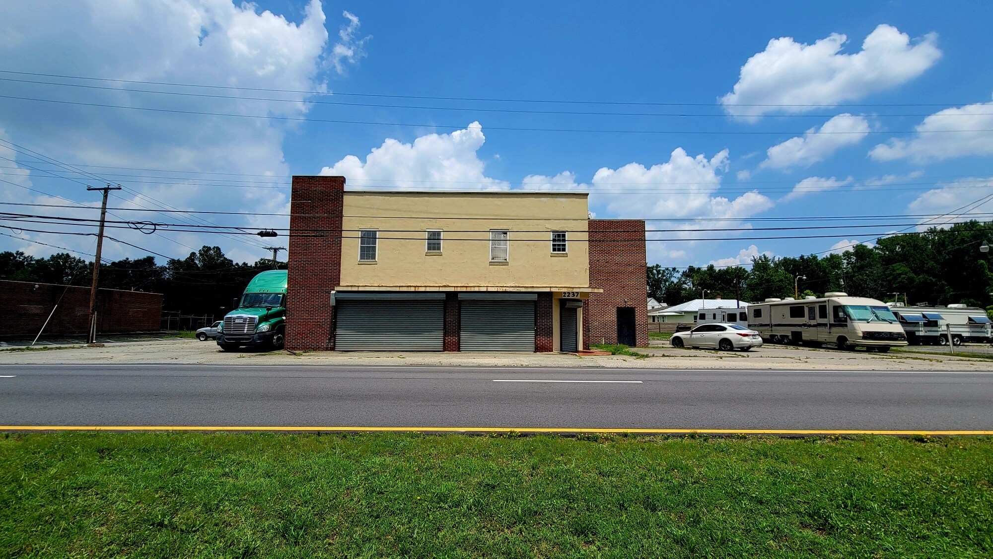 2237 E Washington St, Petersburg, VA à vendre Photo du bâtiment- Image 1 de 1