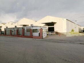 Carrer Empordà, 2, Santa Perpètua de Mogoda, Barcelona for lease Building Photo- Image 1 of 6