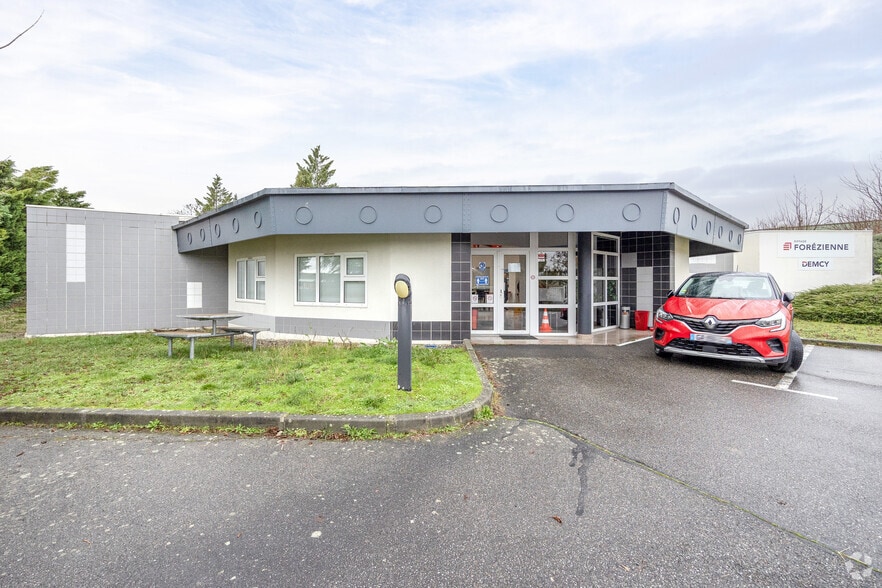 7 Rue D'Apollo, L'Union for lease - Building Photo - Image 2 of 4