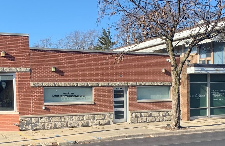 10452 S Kedzie Ave, Chicago, IL for sale - Primary Photo - Image 1 of 1