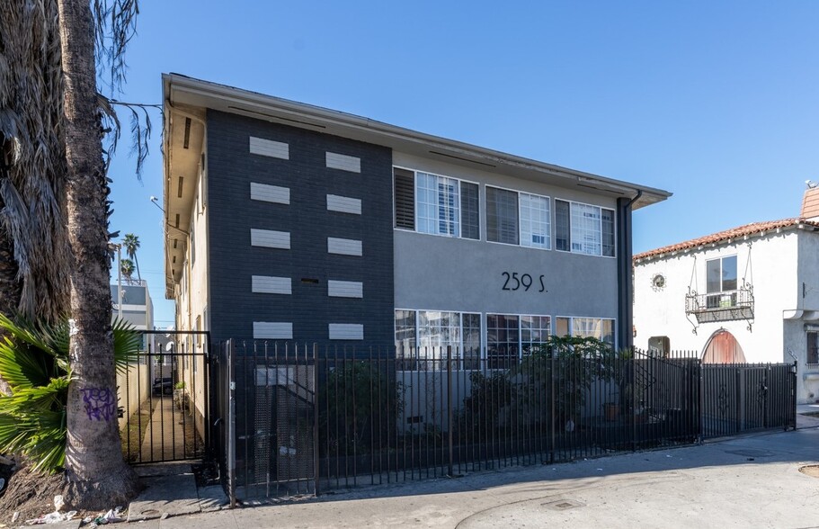 259 S Normandie Ave, Los Angeles, CA à vendre - Photo du b timent - Image 1 de 1