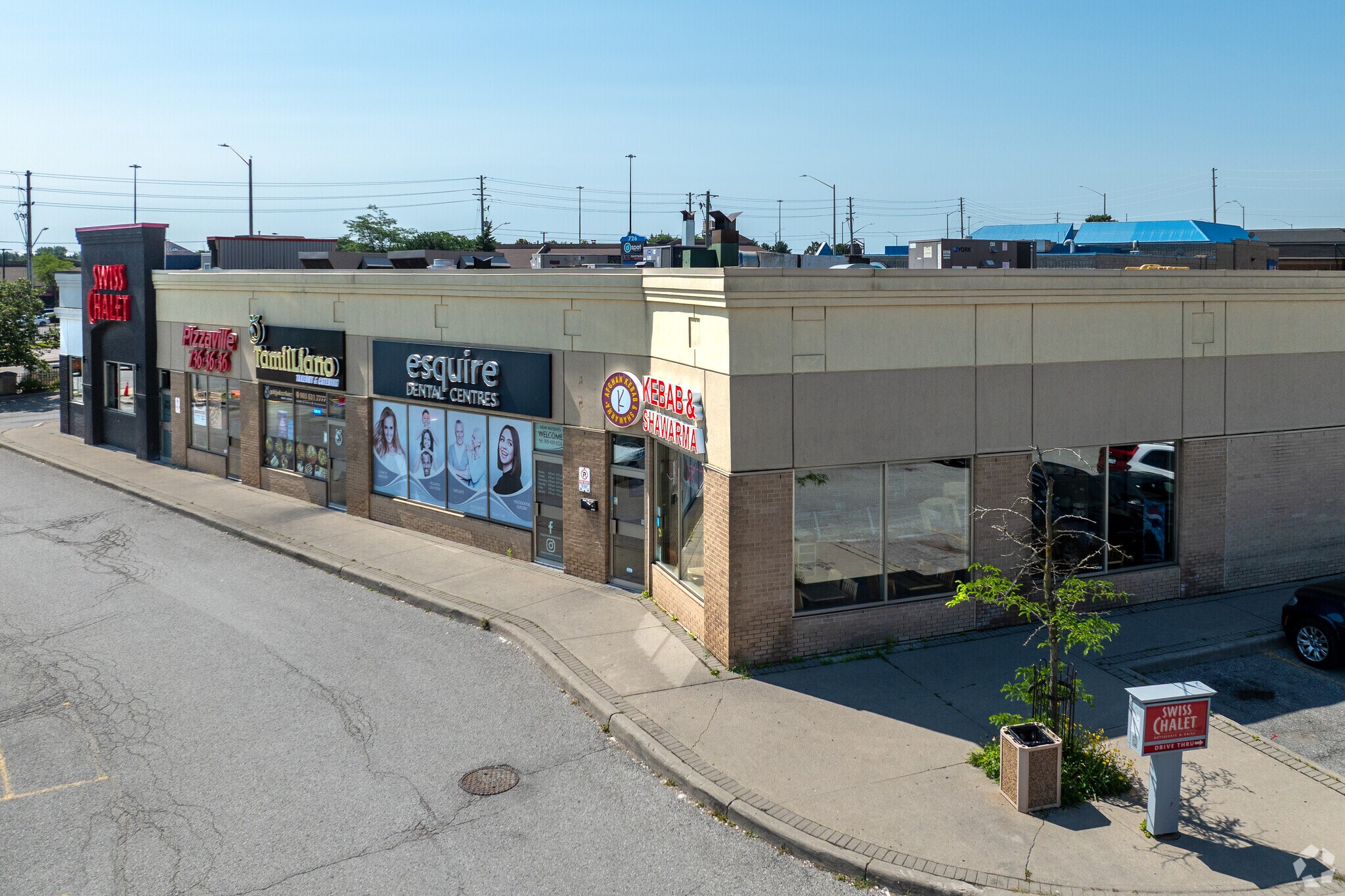 734 Kingston Rd, Pickering, ON à vendre Photo principale- Image 1 de 3