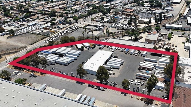 1101 S East End Ave, Pomona, CA for lease - Building Photo - Image 3 of 4