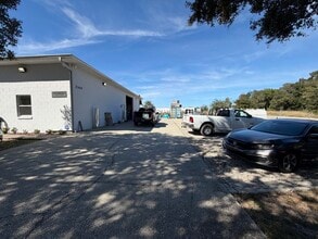 2300 Mayflower Ave, Apopka, FL for lease Building Photo- Image 1 of 4