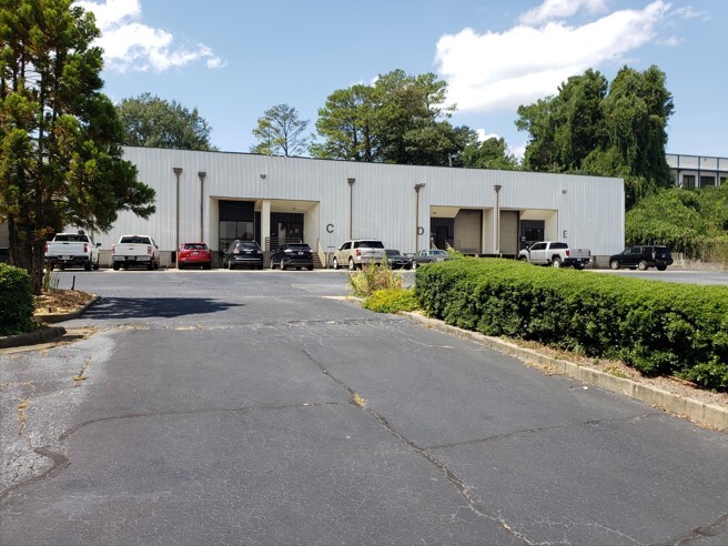 495 Circle 85, College Park, GA for lease Building Photo- Image 1 of 22