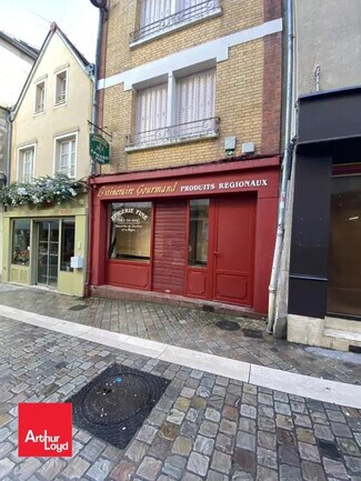 Plus de détails pour Commerce de détail à louer