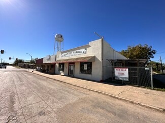 More details for 1308 Simmons Ave, Jourdanton, TX - Retail for Sale