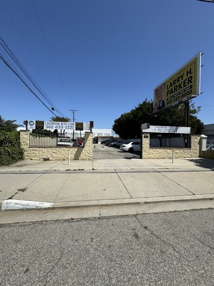 2820 E Hullett St, Long Beach, CA à vendre - Photo du bâtiment - Image 1 de 1