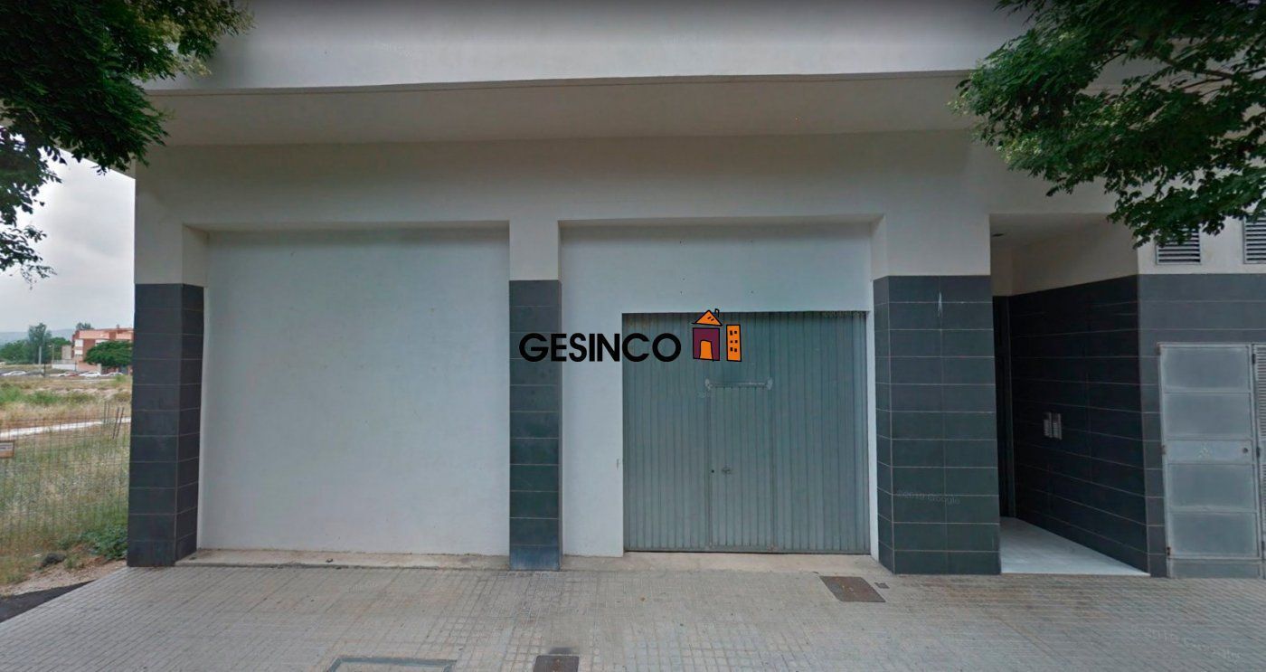 Retail in Ontinyent, Valencia for lease Primary Photo- Image 1 of 2
