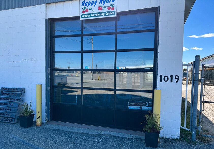 1019 Mankowski Rd, Gaylord, MI à vendre - Photo du bâtiment - Image 3 de 4