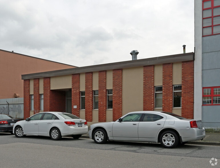 158 W 5th Ave, Vancouver, BC for lease - Building Photo - Image 2 of 12