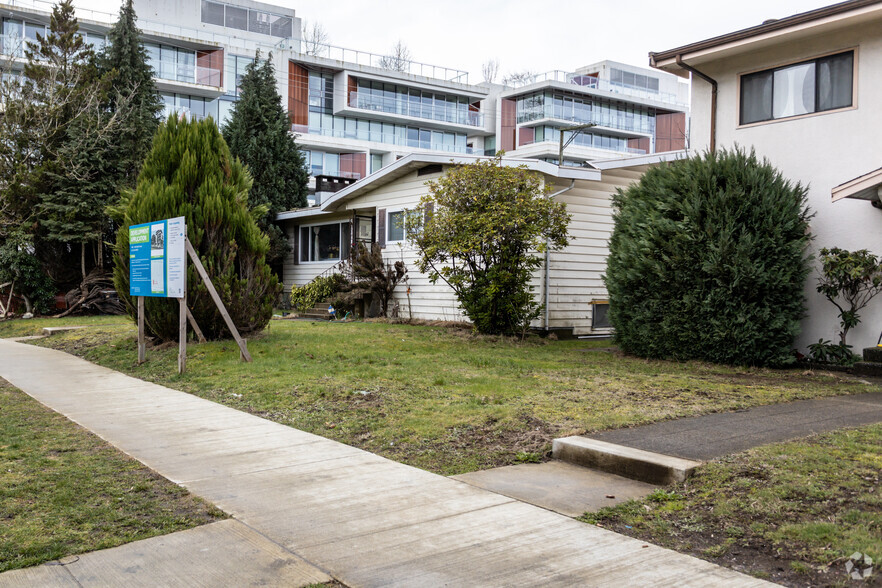 5589-5661 Baillie St, Vancouver, BC à vendre - Photo principale - Image 1 de 2