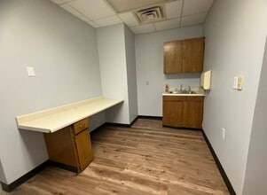 524 Red Lane Rd, Birmingham, AL à louer Photo intérieure- Image 2 de 19