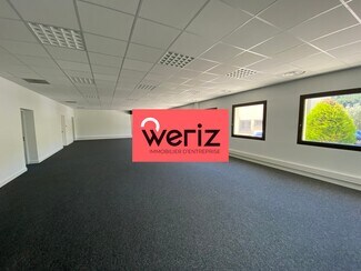 Plus de détails pour Avenue De La Fleuride, Aubagne - Bureau à louer