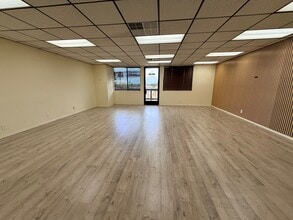 25616 Narbonne Ave, Lomita, CA à louer Photo intérieure- Image 2 de 4