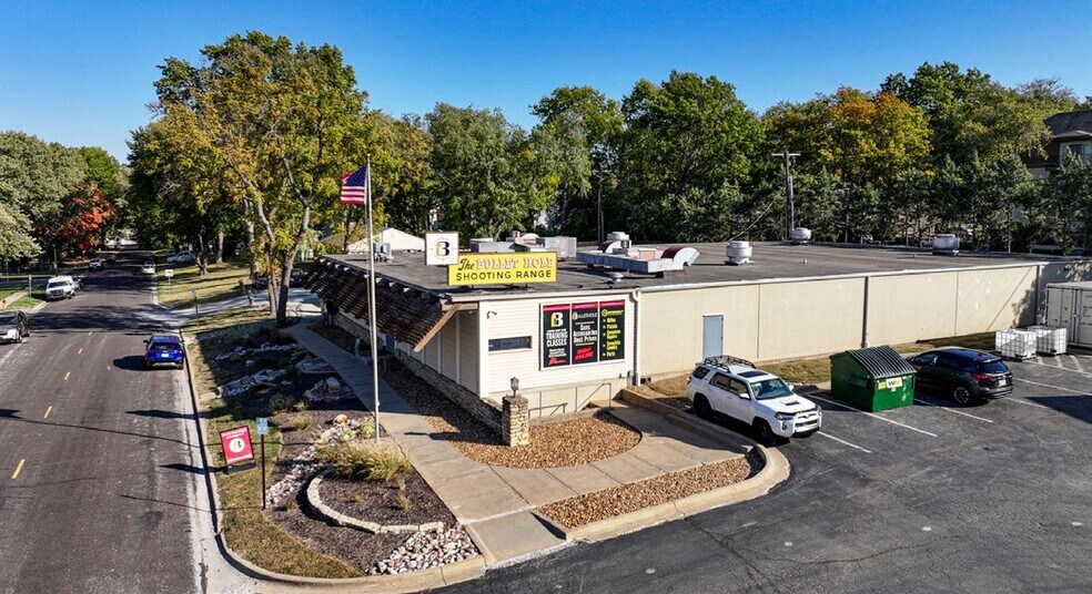 6201 Robinson St, Mission, KS for sale - Building Photo - Image 3 of 4
