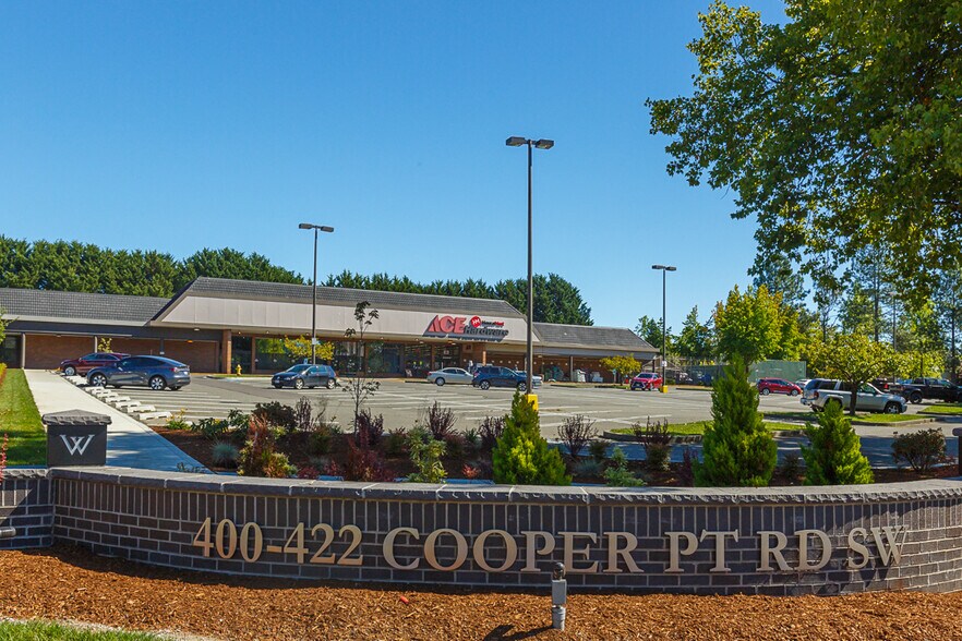 400 Cooper Point Rd NW, Olympia, WA à louer - Photo du bâtiment - Image 2 de 5