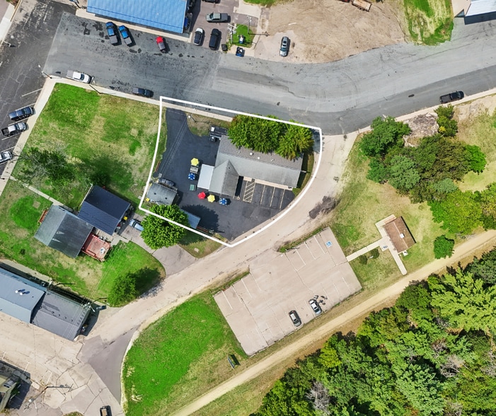 309 Trail St, La Valle, WI for sale - Building Photo - Image 2 of 65