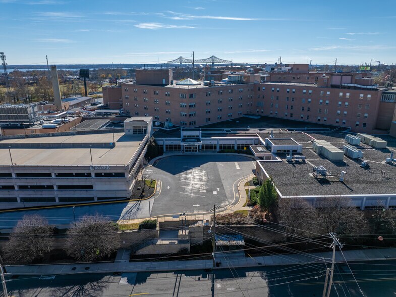 1 Medical Center Blvd, Chester, PA à louer - Photo du bâtiment - Image 3 de 3