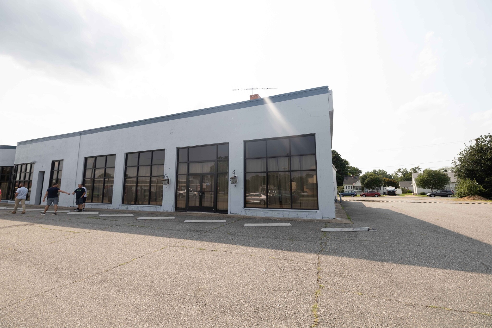 417 Jefferson Davis Hwy, Fredericksburg, VA for sale Primary Photo- Image 1 of 9