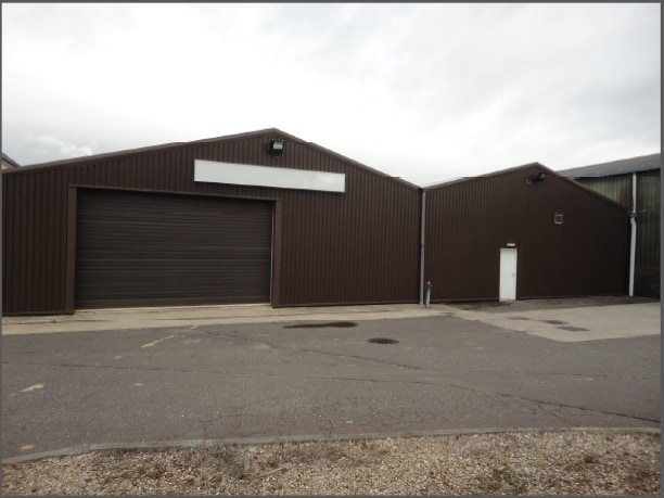Dozens Bank, Spalding for sale Primary Photo- Image 1 of 3