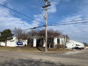 2851 Prairie St SW, Grandville, MI à louer Photo du bâtiment- Image 1 de 5