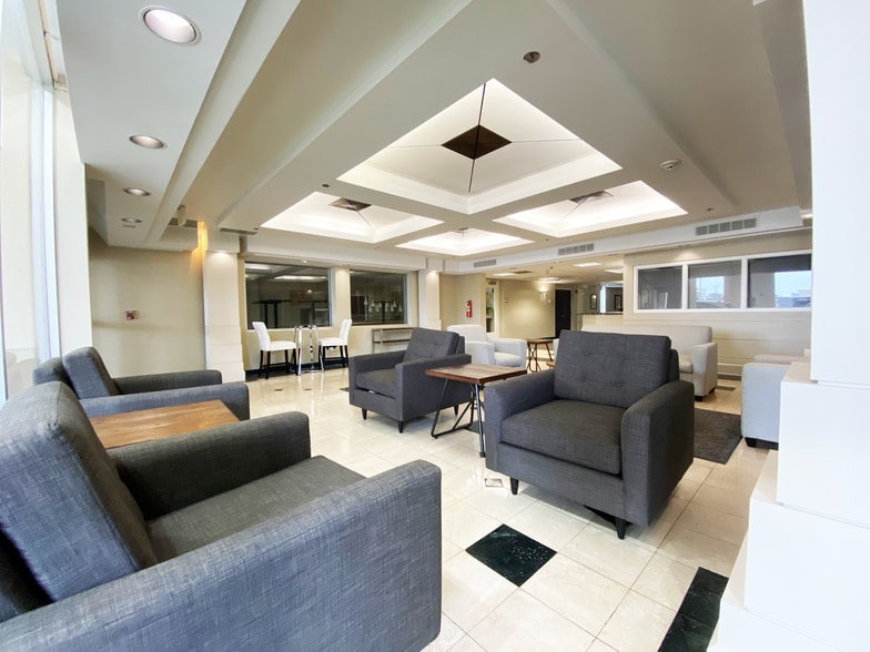 5314 Dashwood Dr, Houston, TX for lease - Lobby - Image 3 of 13