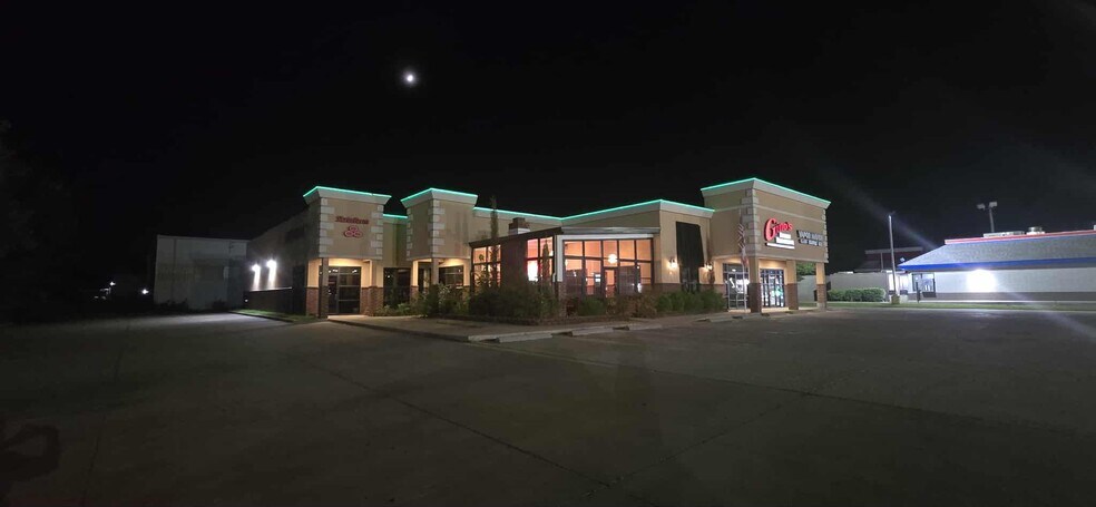 139 W Shawnee St, Muskogee, OK à louer - Photo du bâtiment - Image 3 de 8