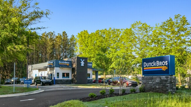 More details for 11960 Alabama rd, Woodstock, GA - Retail for Sale