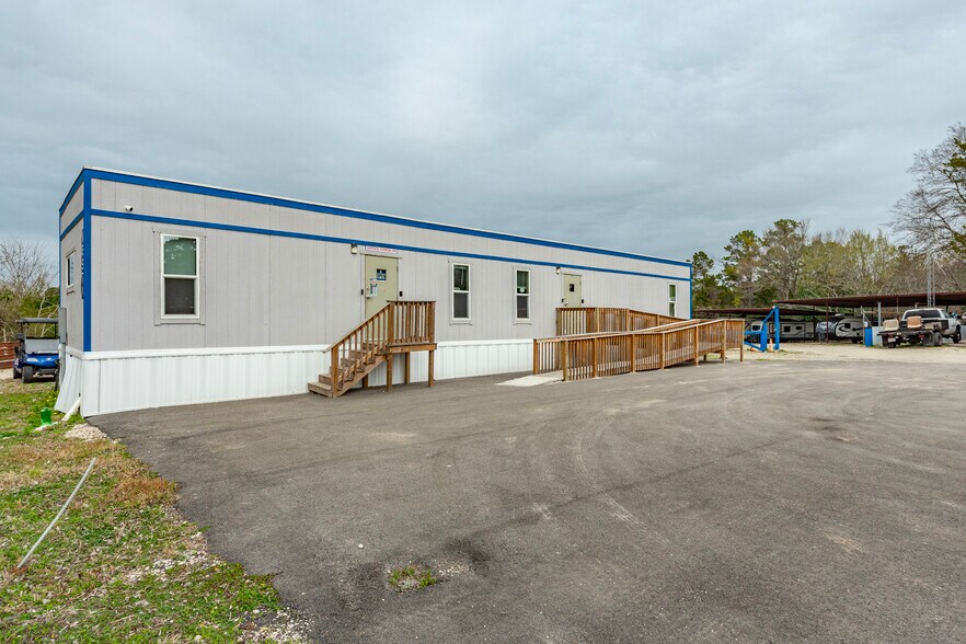 11400 Thousand Trl, Willis, TX à vendre - Photo du bâtiment - Image 3 de 41