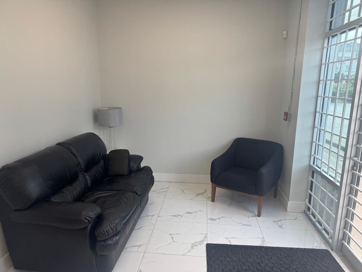 6638 152A St, Surrey, BC V3S 5X5 - Unité 116 - - Hall d’entrée - Image 1 of 5