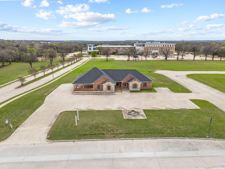 401 Center Court Dr, Bridgeport, TX for sale - Aerial - Image 2 of 31
