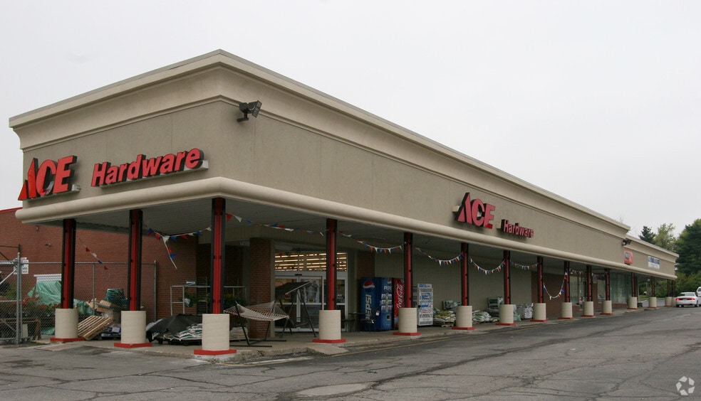1784-1820 Bryan Station Rd, Lexington, KY for lease - Building Photo - Image 3 of 3
