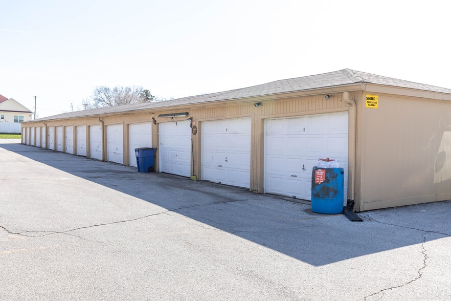 810 Payton Ave, Des Moines, IA for sale - Building Photo - Image 3 of 15