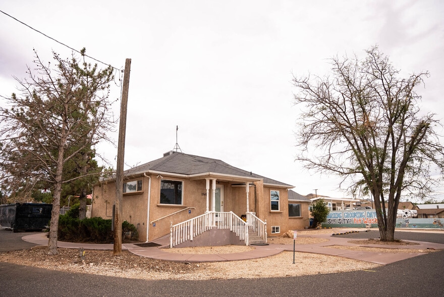 1545 W State St, Hurricane, UT for lease - Building Photo - Image 3 of 35