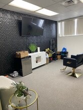 1263 S Highland Ave, Lombard, IL for lease Interior Photo- Image 1 of 2