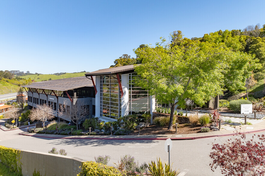 1 Belvedere Pl, Mill Valley, CA for lease - Building Photo - Image 1 of 9