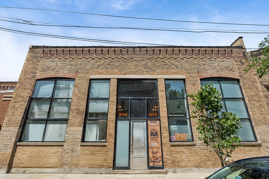 944 W Huron St, Chicago, IL à louer - Photo principale - Image 1 de 35
